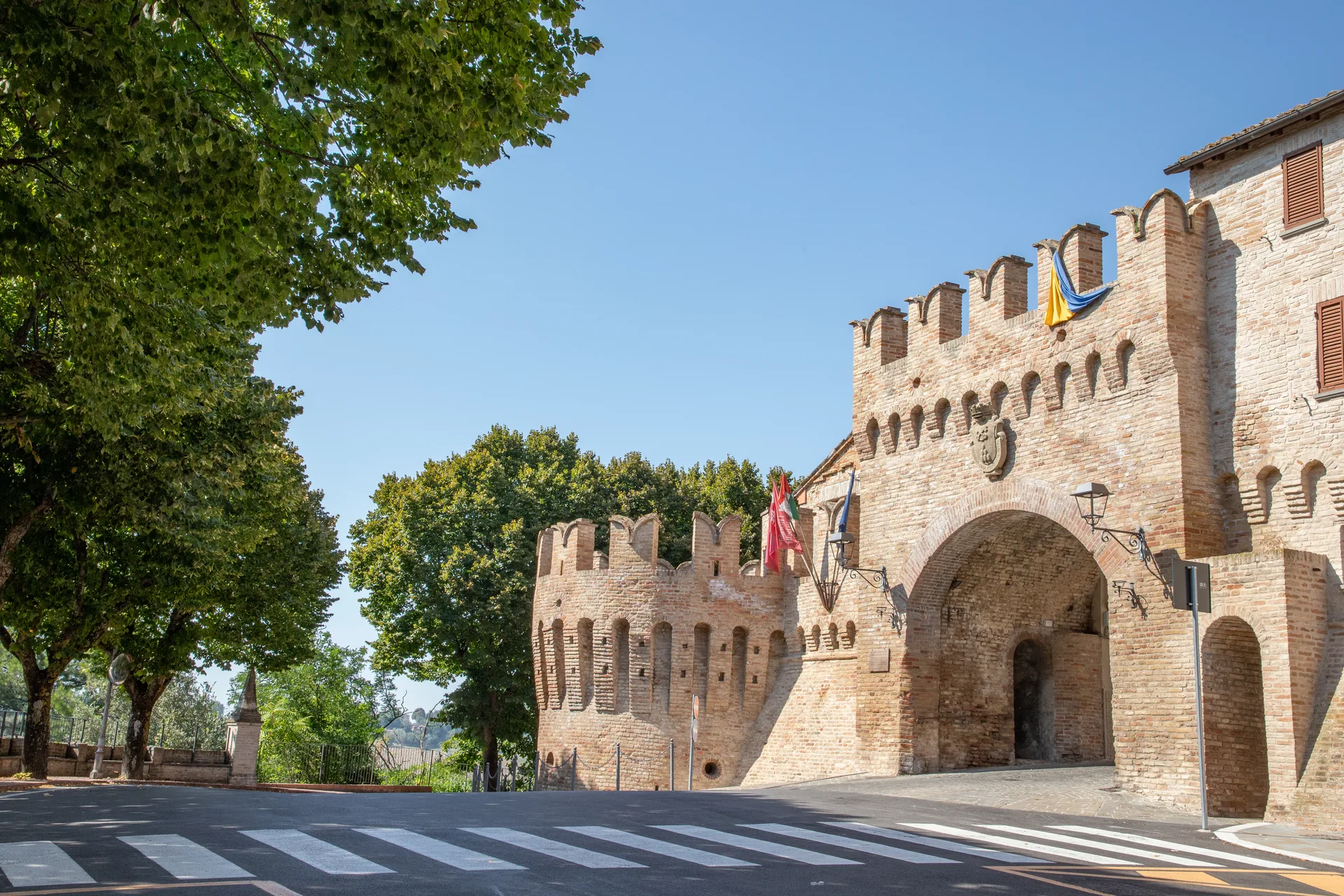 Porta Nova | Corinaldo Porta Nova, Corinaldo tra i Borghi più Belli d'Italia, Marche — estate